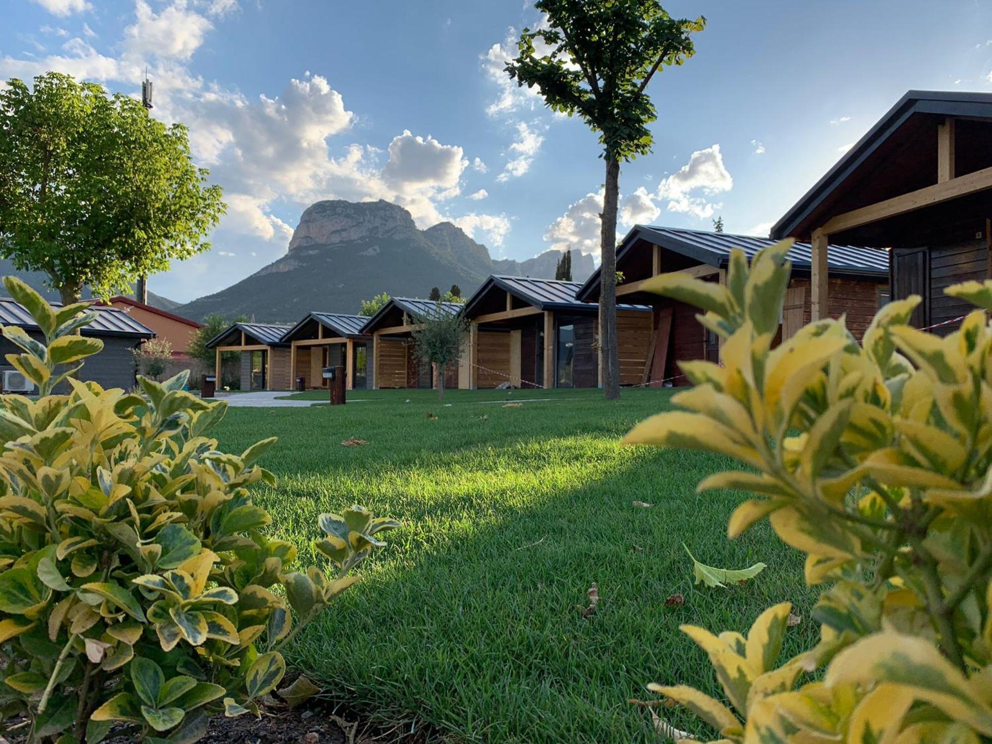 Camping Organya Park Buitenkant foto